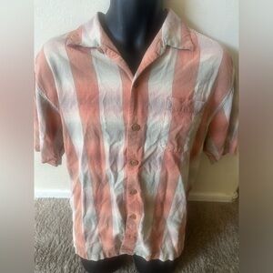 Men’s used Tommy Bahama size L Large button front shirt silk